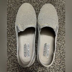 Skechers Air Cooled Memory Foam